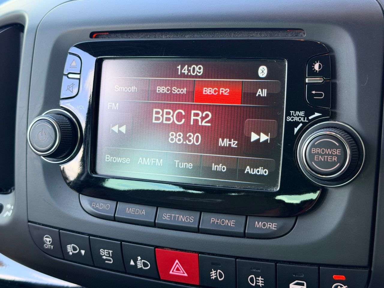 2013 FIAT 500L 2013 FIAT 500L