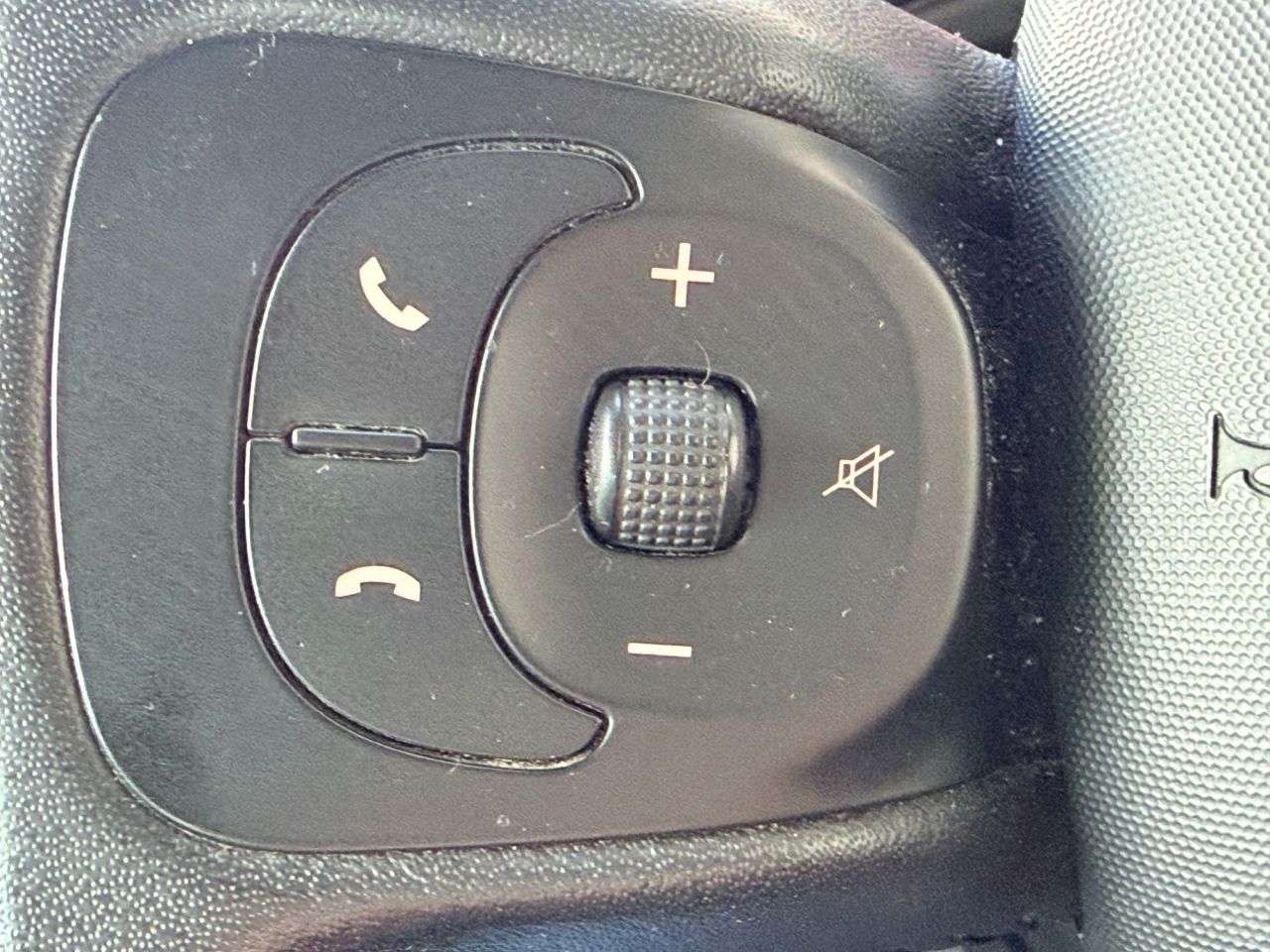 2013 FIAT 500L 2013 FIAT 500L