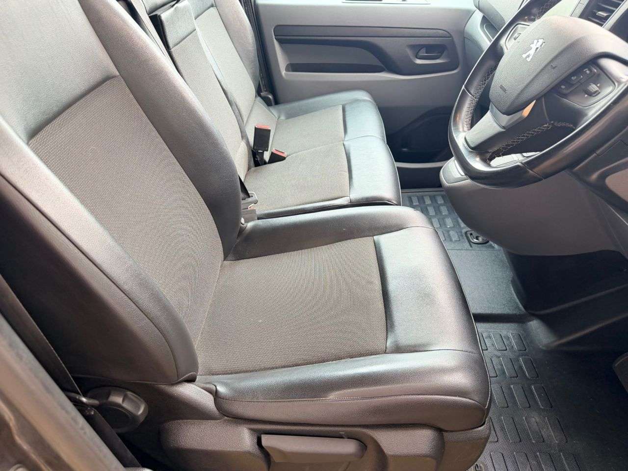 2021 PEUGEOT E-EXPERT 2021 PEUGEOT E-EXPERT