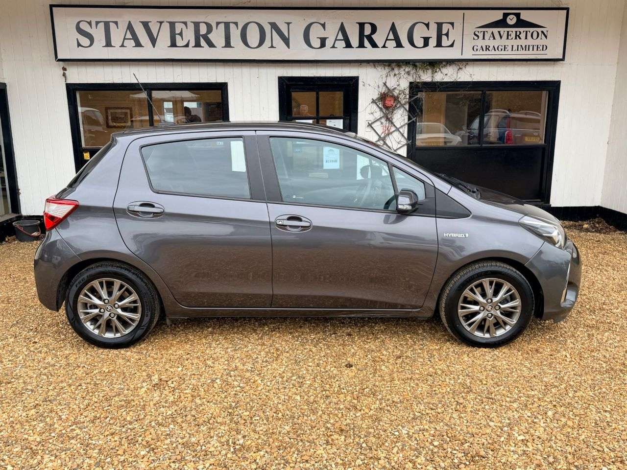 2019 TOYOTA YARIS 2019 TOYOTA YARIS