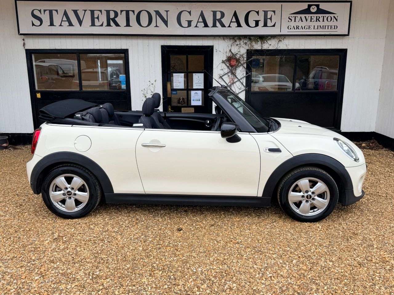 2019 MINI CONVERTIBLE 2019 MINI CONVERTIBLE