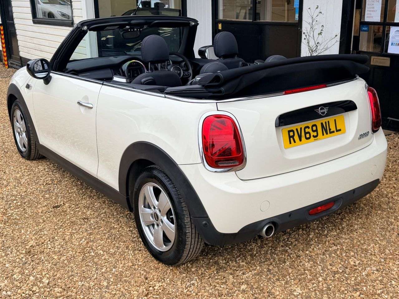 2019 MINI CONVERTIBLE 2019 MINI CONVERTIBLE