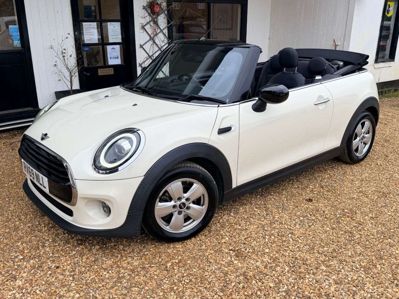 2019 MINI CONVERTIBLE 2019 MINI CONVERTIBLE