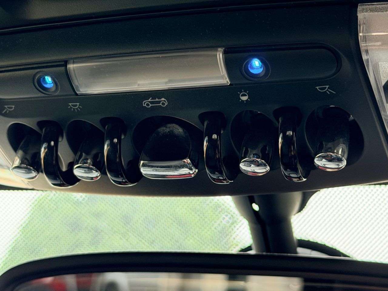 2019 MINI CONVERTIBLE 2019 MINI CONVERTIBLE