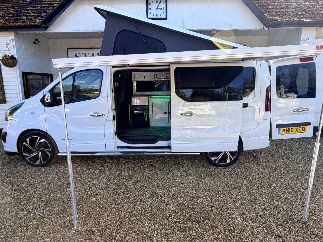 2019 VAUXHALL VIVARO 2019 VAUXHALL VIVARO