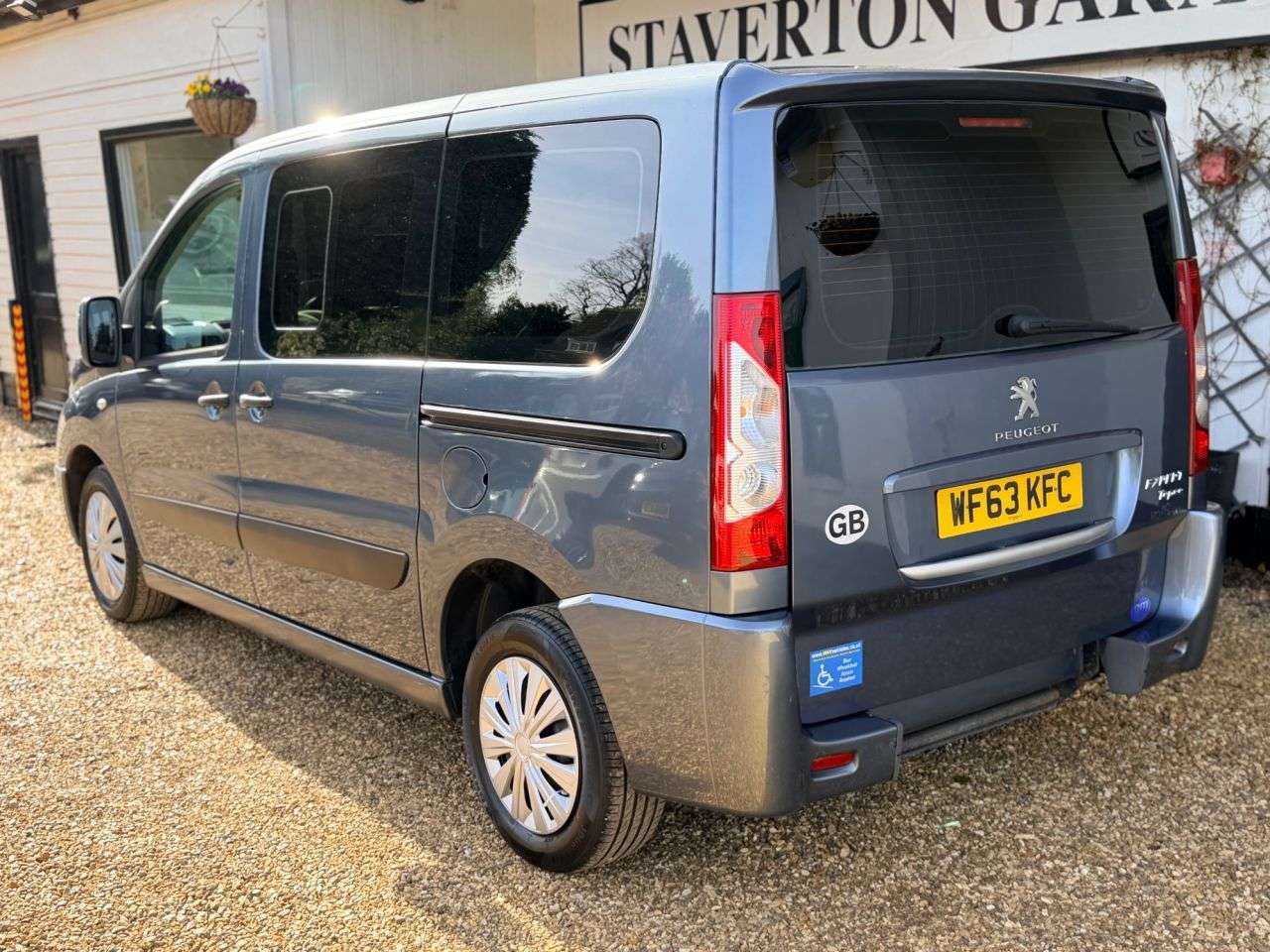 2013 PEUGEOT EXPERT TEPEE 2013 PEUGEOT EXPERT TEPEE