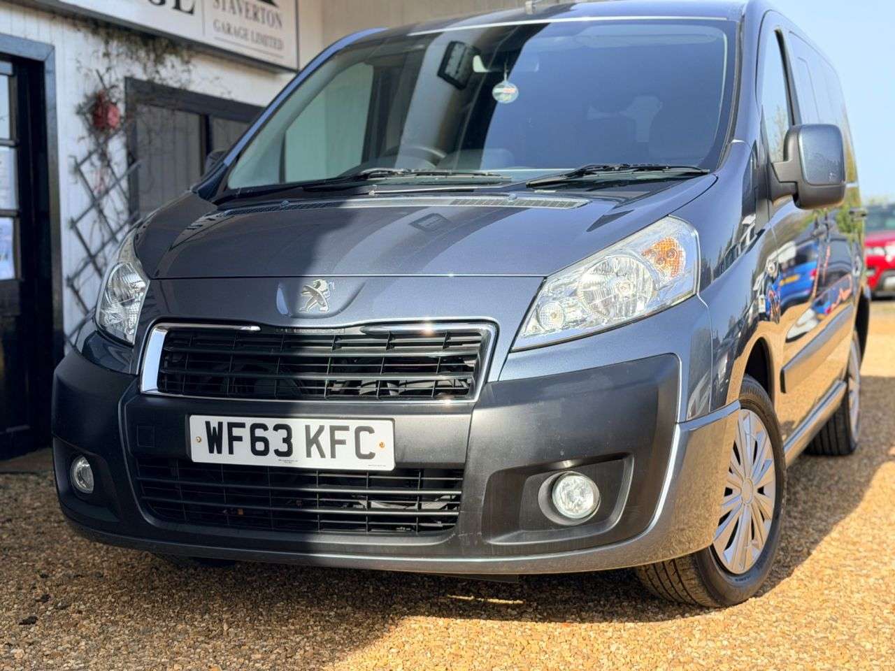 2013 PEUGEOT EXPERT TEPEE 2013 PEUGEOT EXPERT TEPEE