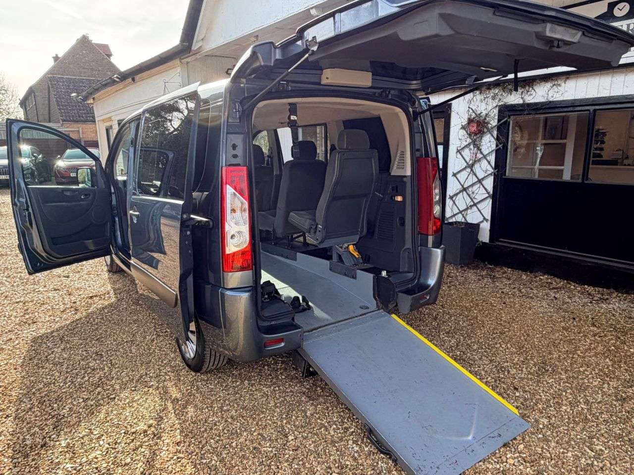 2013 PEUGEOT EXPERT TEPEE 2013 PEUGEOT EXPERT TEPEE