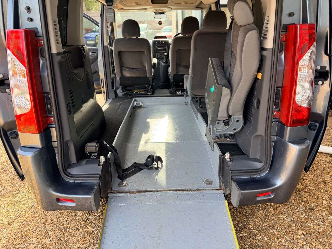 2013 PEUGEOT EXPERT TEPEE 2013 PEUGEOT EXPERT TEPEE
