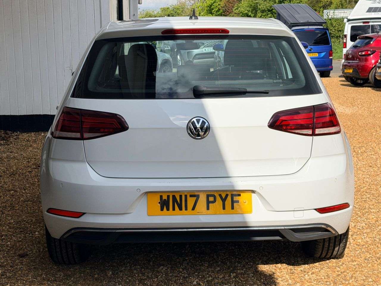 2017 VOLKSWAGEN GOLF 2017 VOLKSWAGEN GOLF