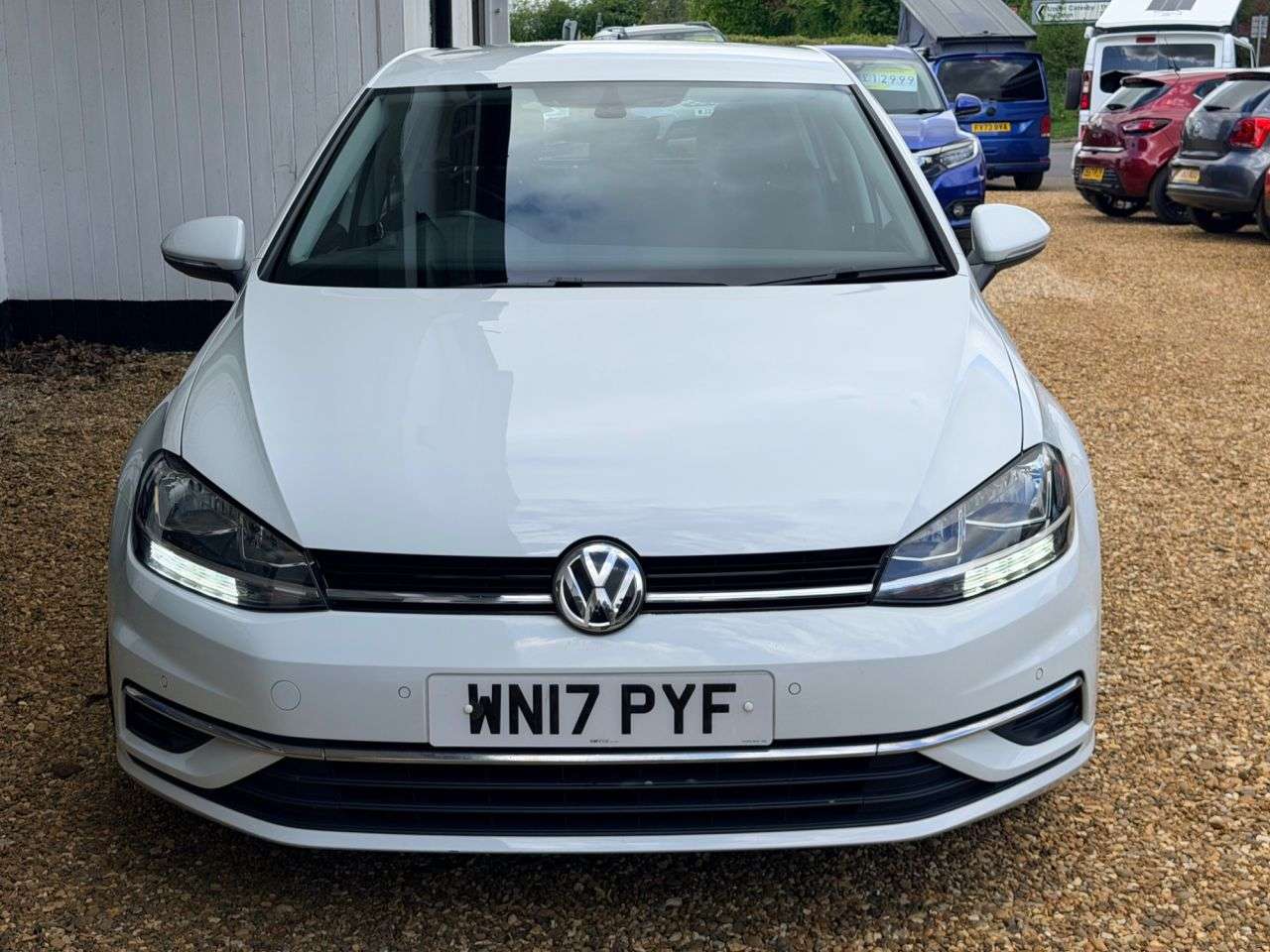 2017 VOLKSWAGEN GOLF 2017 VOLKSWAGEN GOLF