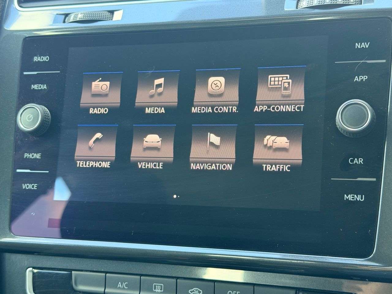 2017 VOLKSWAGEN GOLF 2017 VOLKSWAGEN GOLF