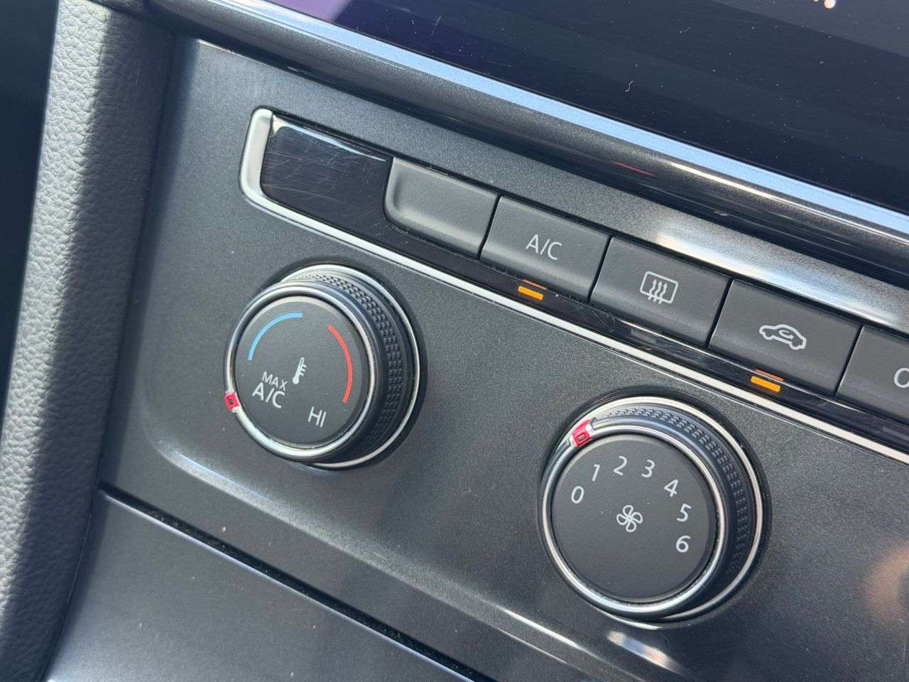 2017 VOLKSWAGEN GOLF 2017 VOLKSWAGEN GOLF