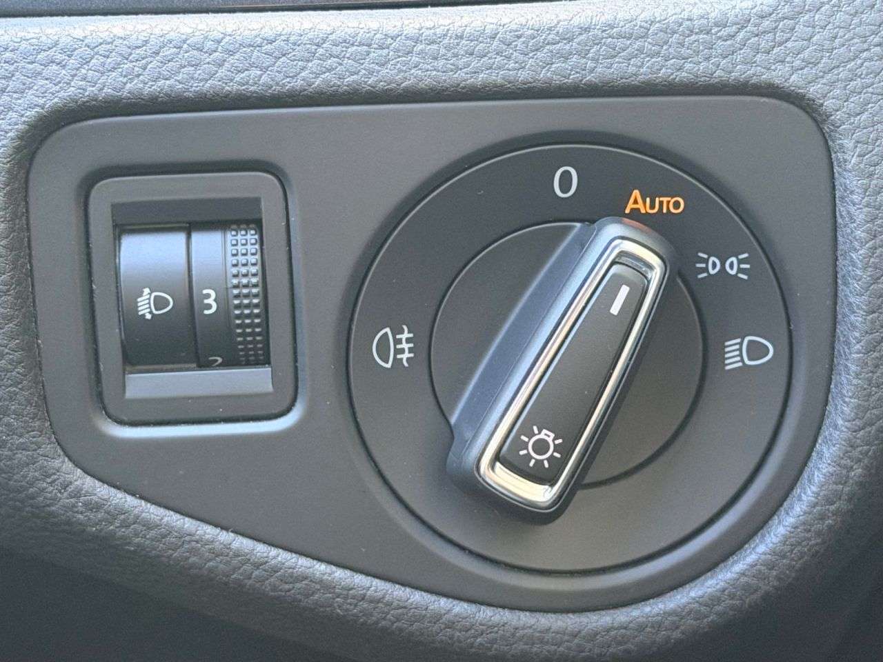 2017 VOLKSWAGEN GOLF 2017 VOLKSWAGEN GOLF