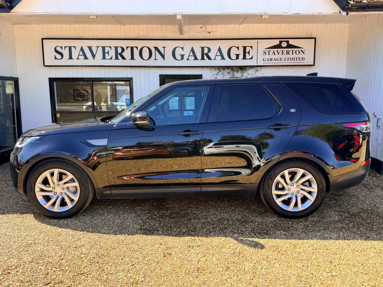 2019 LAND ROVER DISCOVERY 2019 LAND ROVER DISCOVERY