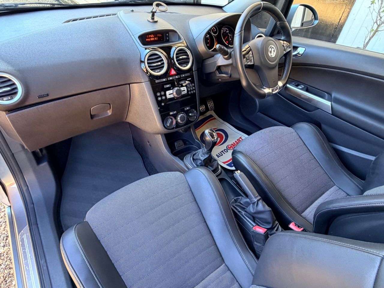 A 2013 VAUXHALL CORSA 1.6T 16V VXR Hatchback 3dr Petrol Manual Euro 5 (192 ps) A 2013 VAUXHALL CORSA 1.6T 16V VXR Hatchback 3dr Petrol Manual Euro 5 (192 ps)