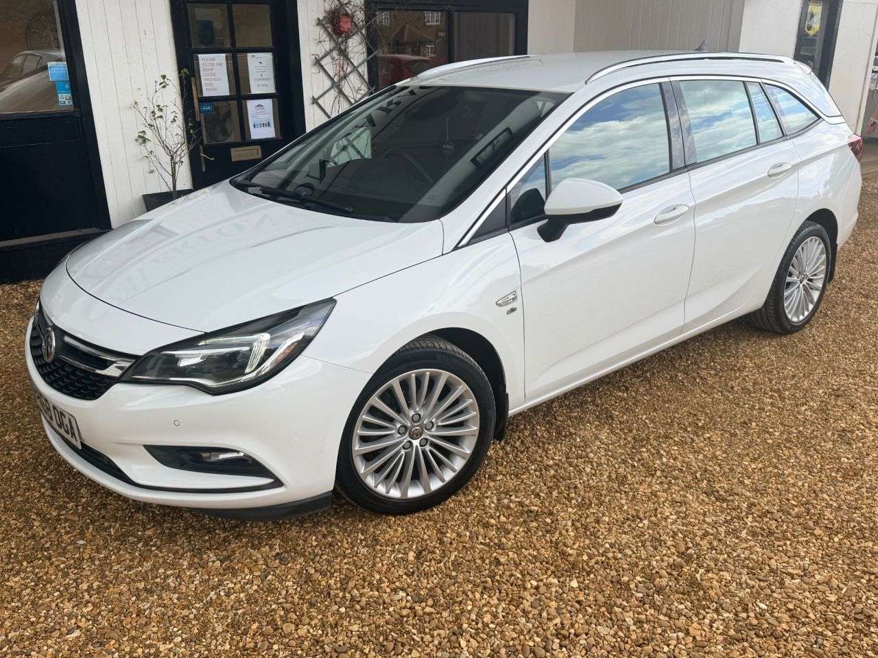 2018 VAUXHALL ASTRA 2018 VAUXHALL ASTRA