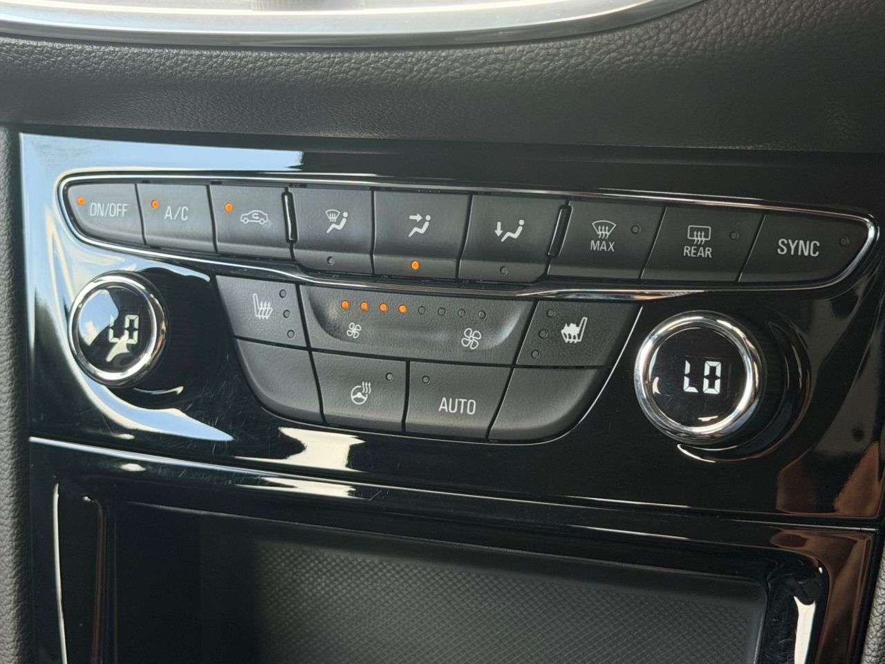 2018 VAUXHALL ASTRA 2018 VAUXHALL ASTRA