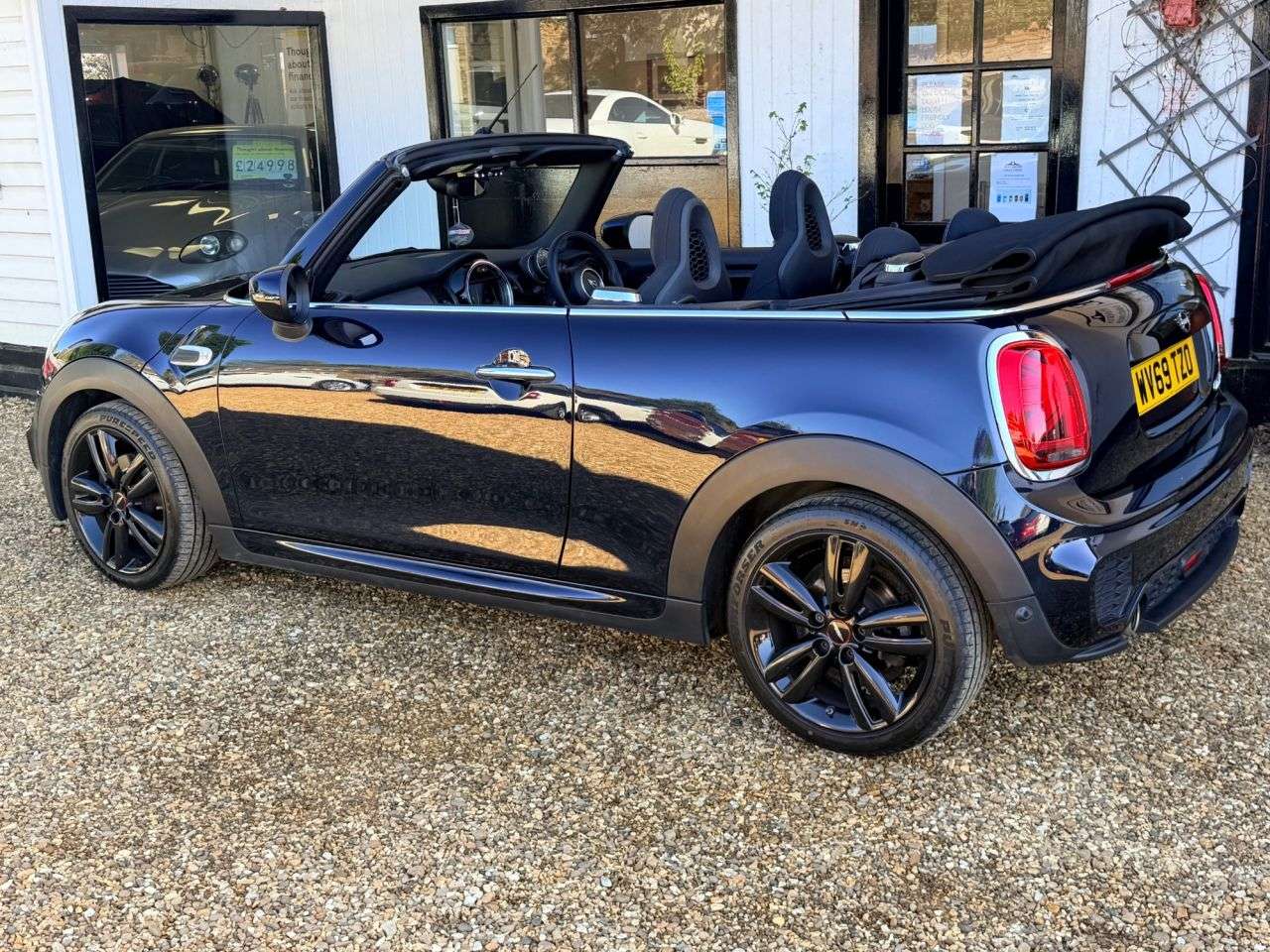 2019 MINI CONVERTIBLE 2019 MINI CONVERTIBLE