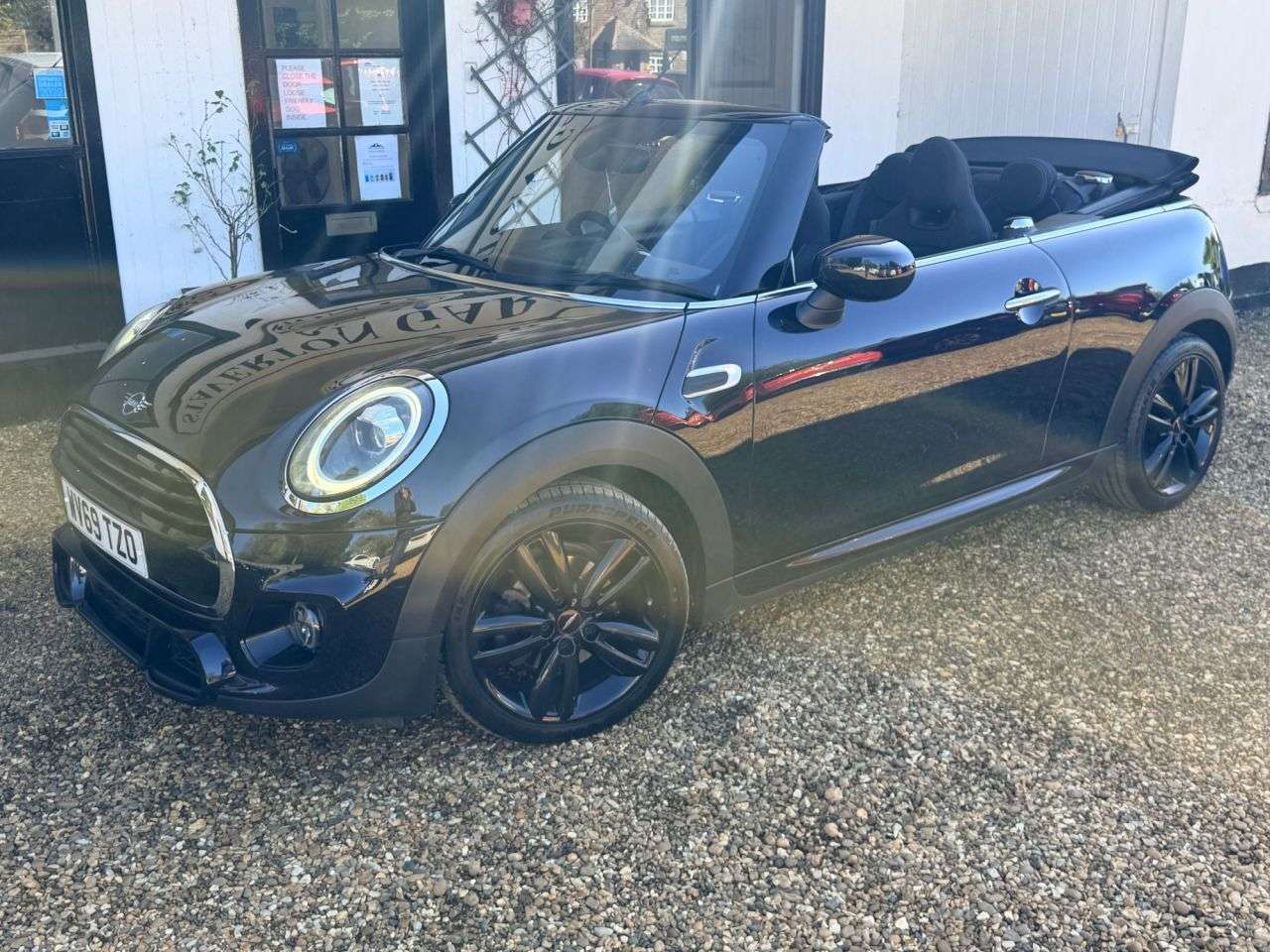 2019 MINI CONVERTIBLE 2019 MINI CONVERTIBLE
