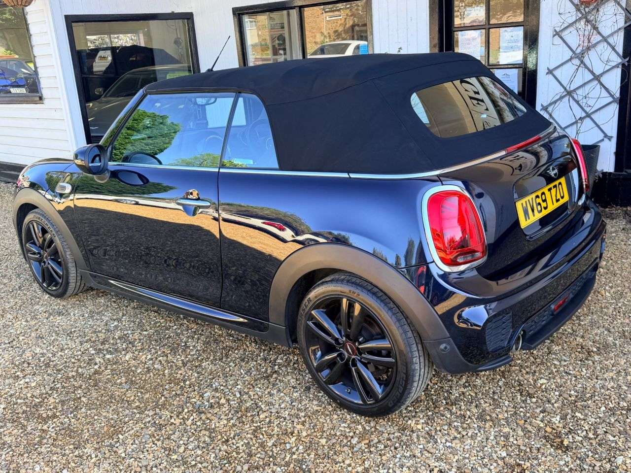 2019 MINI CONVERTIBLE 2019 MINI CONVERTIBLE
