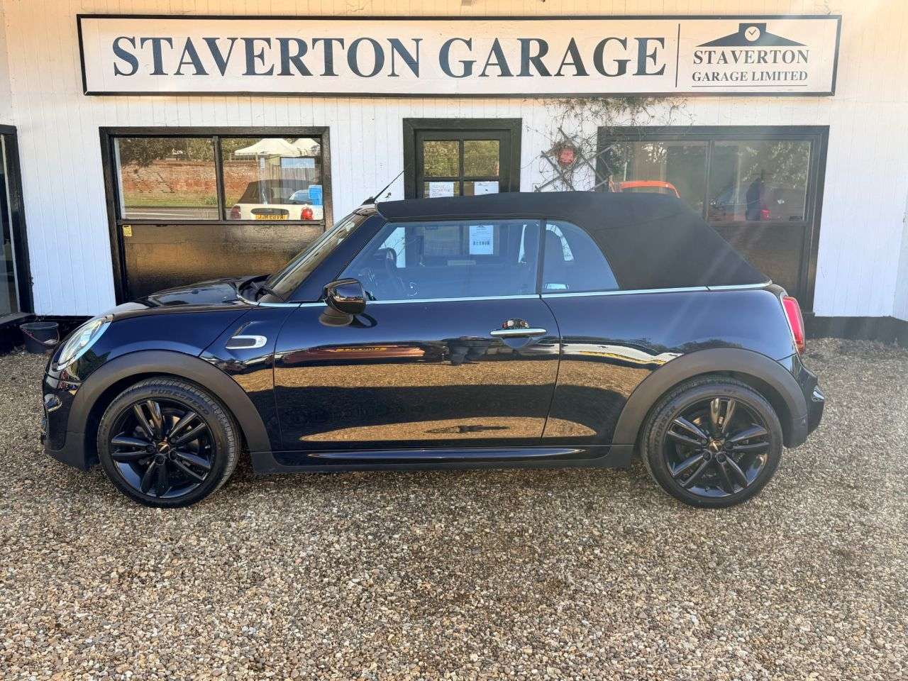 2019 MINI CONVERTIBLE 2019 MINI CONVERTIBLE