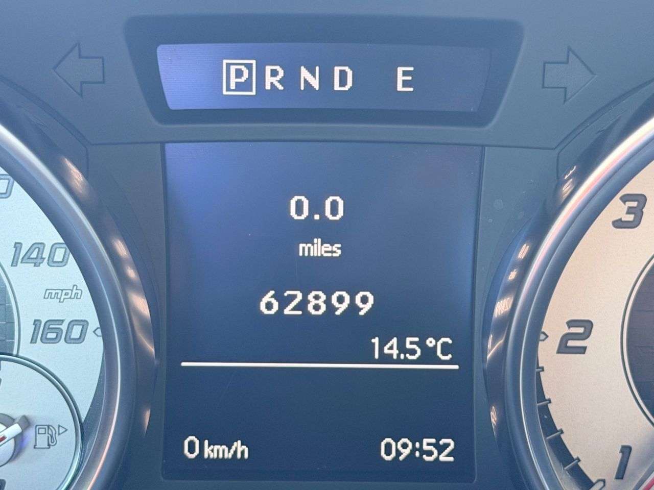 A 2016 MERCEDES-BENZ SLK 2.1 SLK250d AMG Sport Convertible 2dr Diesel G-Tronic Euro 6 (s/s) (204 ps) A 2016 MERCEDES-BENZ SLK 2.1 SLK250d AMG Sport Convertible 2dr Diesel G-Tronic Euro 6 (s/s) (204 ps)