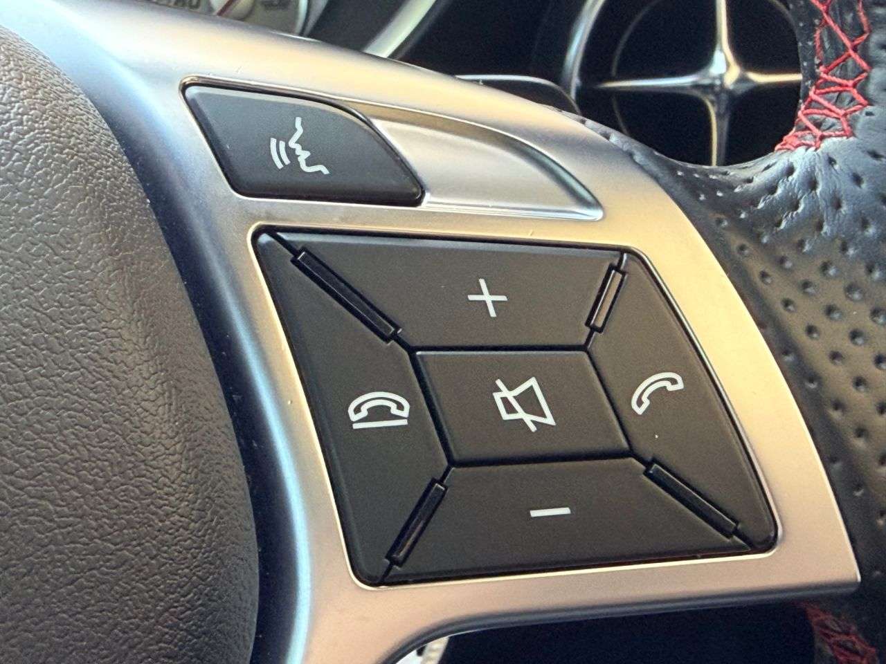 2016 MERCEDES-BENZ SLK 2016 MERCEDES-BENZ SLK
