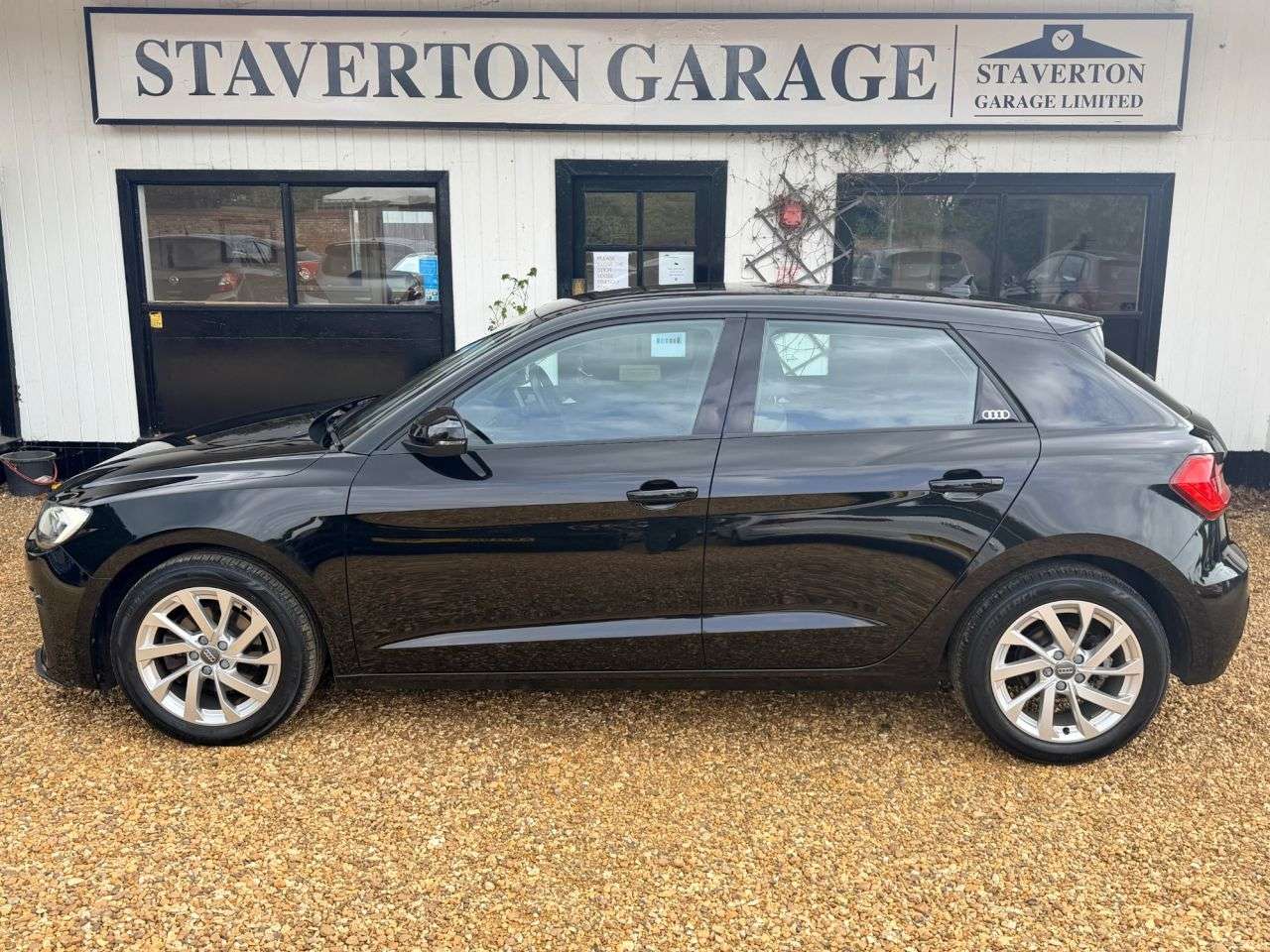 2020 AUDI A1 2020 AUDI A1