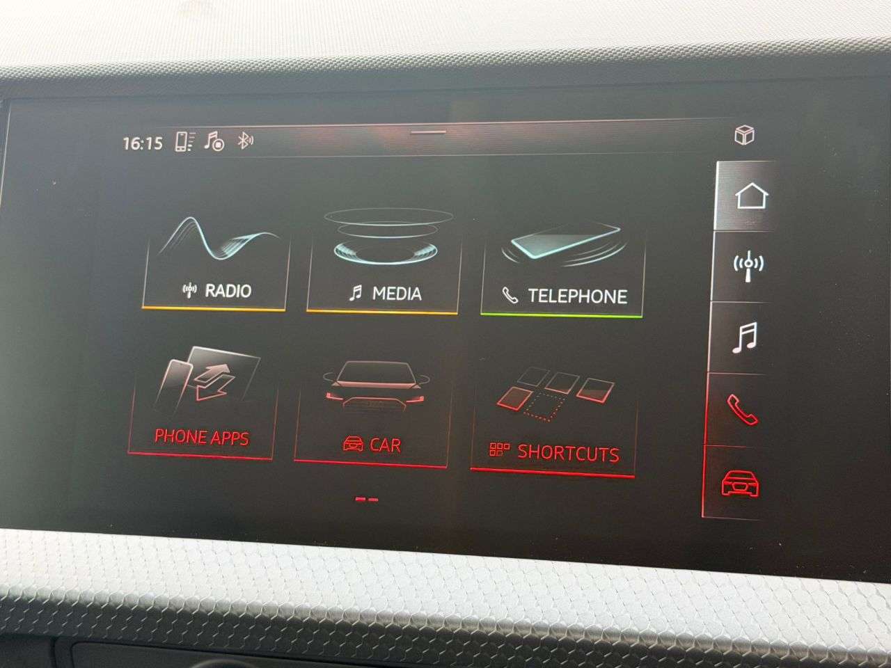 2020 AUDI A1 2020 AUDI A1