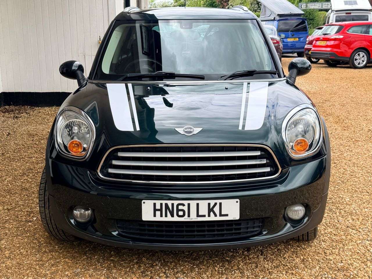 2011 MINI COUNTRYMAN 2011 MINI COUNTRYMAN