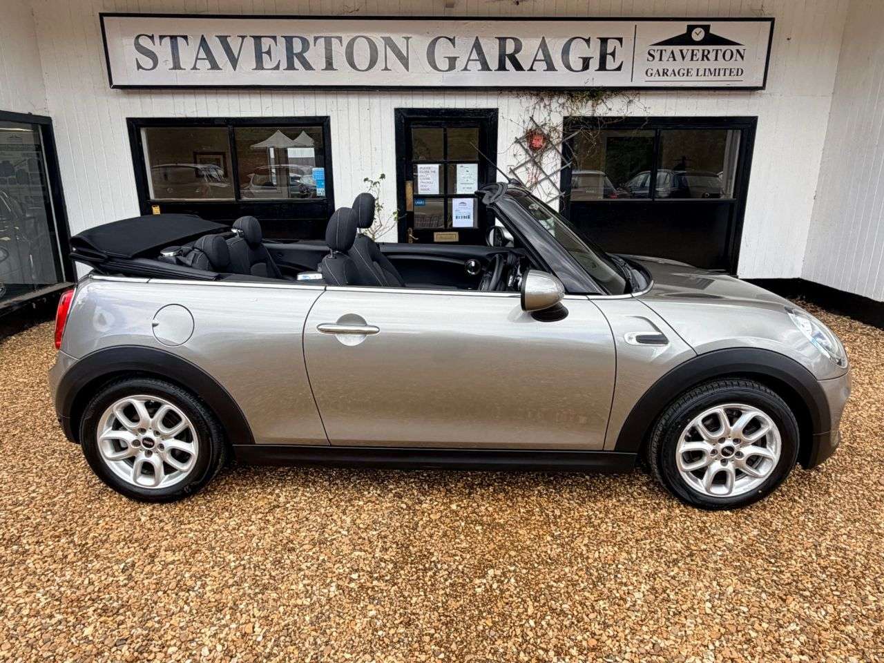 2016 MINI CONVERTIBLE 2016 MINI CONVERTIBLE