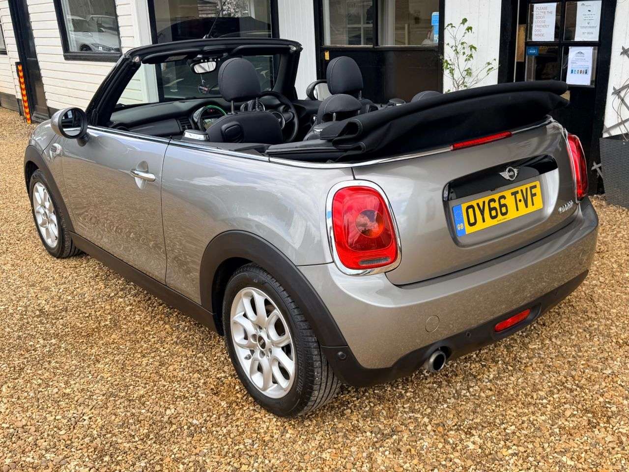 2016 MINI CONVERTIBLE 2016 MINI CONVERTIBLE