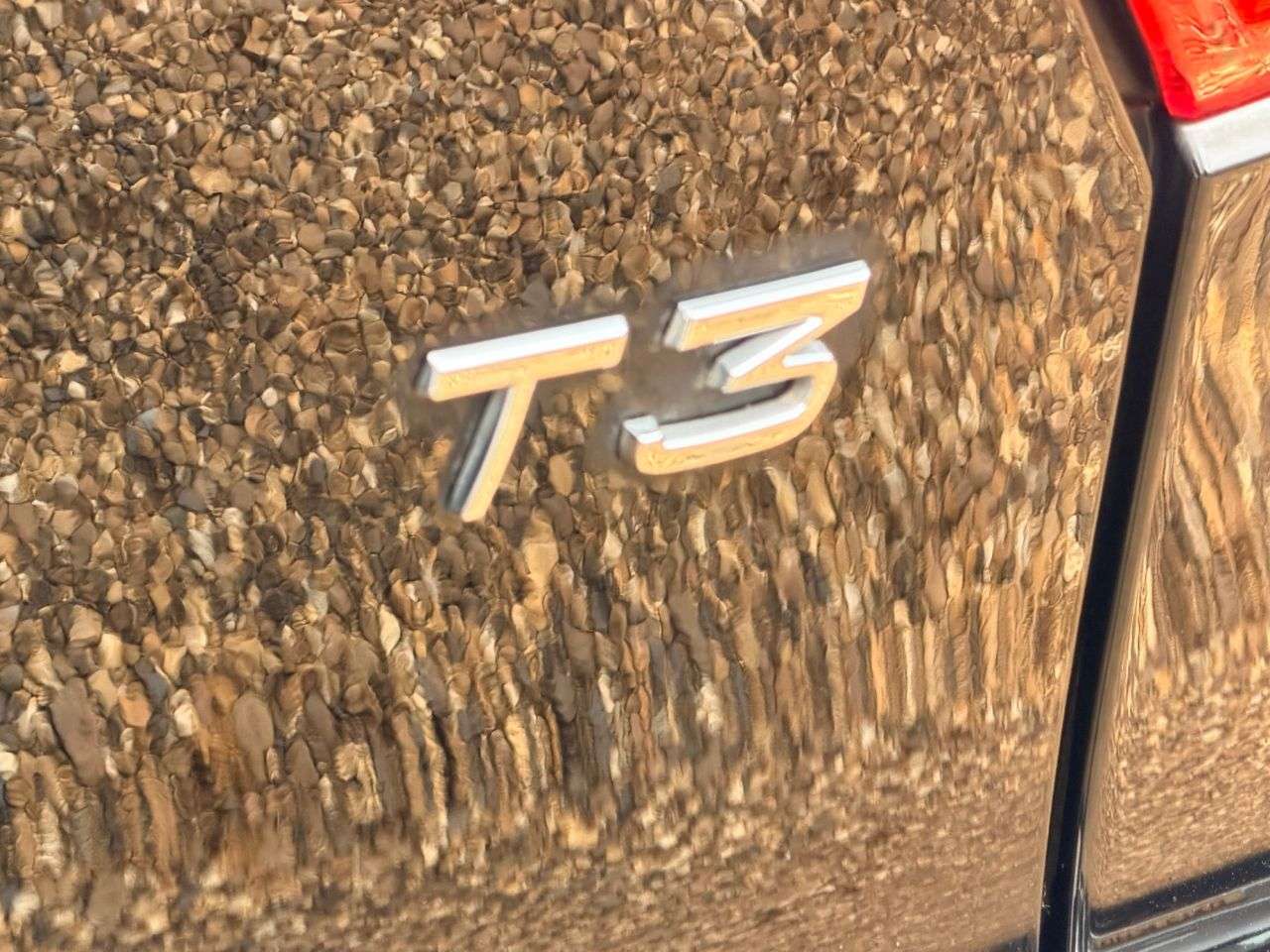 2020 VOLVO XC40 2020 VOLVO XC40