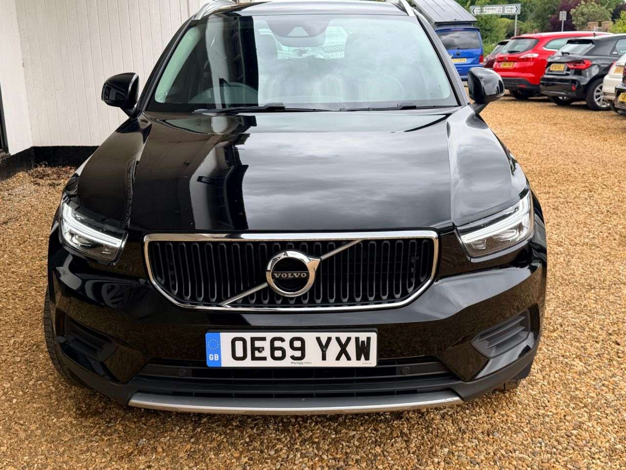 2020 VOLVO XC40 2020 VOLVO XC40