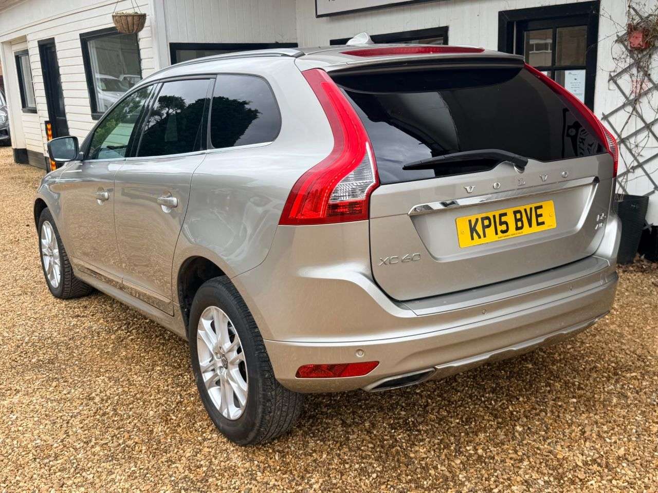 2015 VOLVO XC60 2015 VOLVO XC60