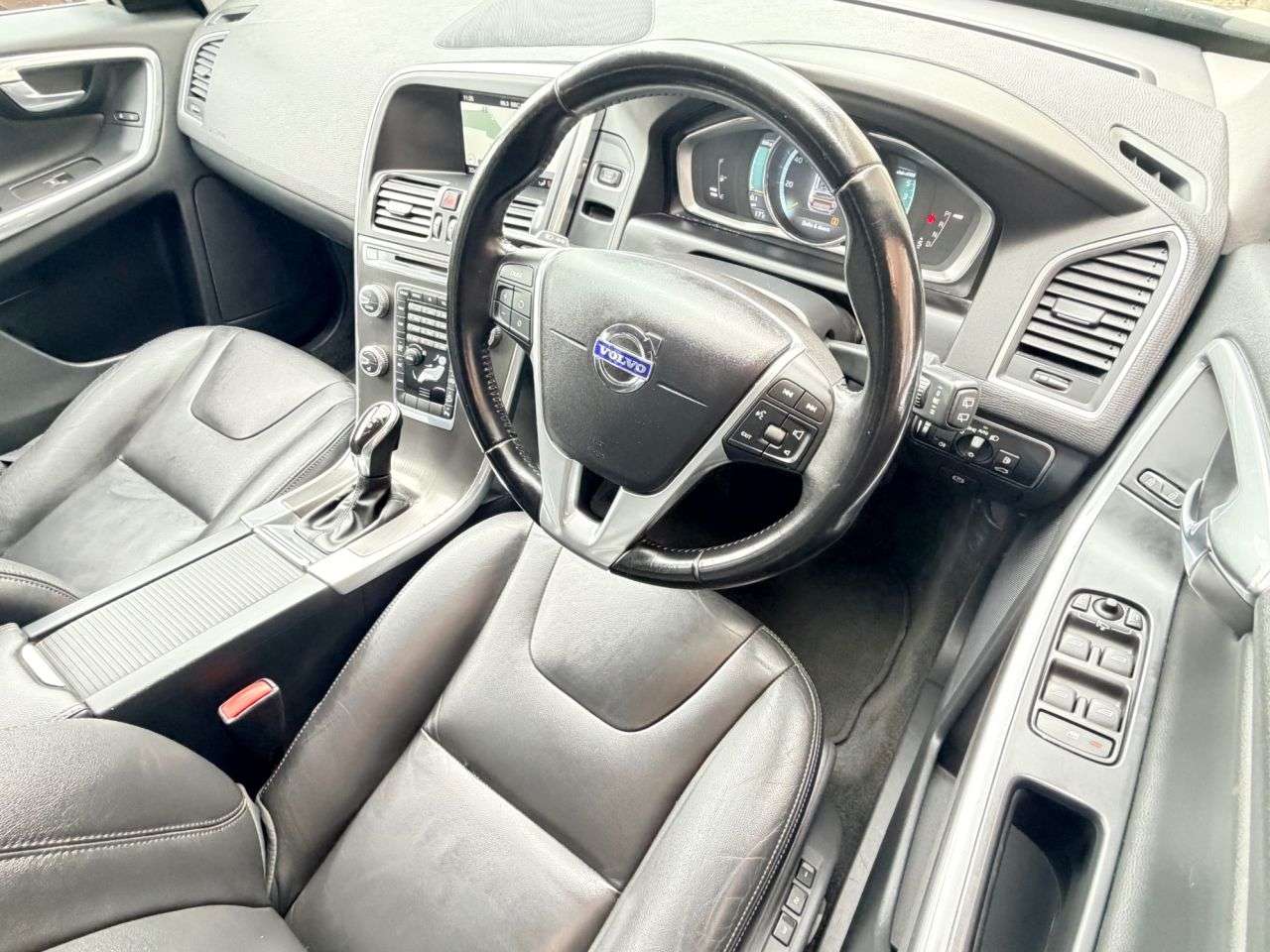2015 VOLVO XC60 2015 VOLVO XC60
