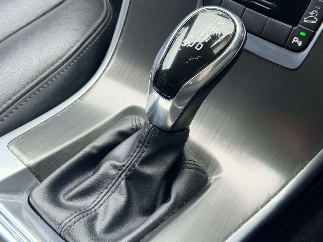 2015 VOLVO XC60 2015 VOLVO XC60