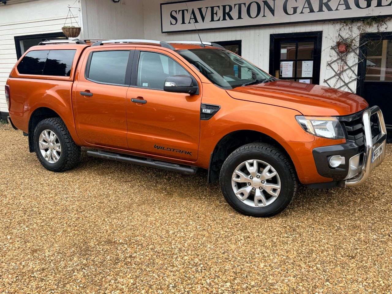 A 2015 FORD RANGER 3.2 TDCi Wildtrak Pickup Double Cab 4dr Diesel Manual 4WD Euro 5 (s/s) (200 A 2015 FORD RANGER 3.2 TDCi Wildtrak Pickup Double Cab 4dr Diesel Manual 4WD Euro 5 (s/s) (200