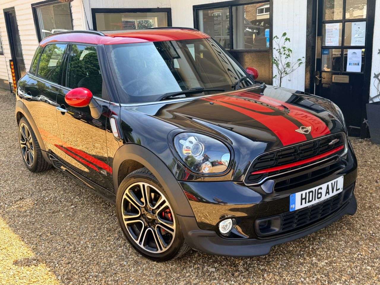 A 2016 MINI COUNTRYMAN 1.6 John Cooper Works SUV 5dr Petrol Manual ALL4 Euro 5 (s/s) (218 ps) A 2016 MINI COUNTRYMAN 1.6 John Cooper Works SUV 5dr Petrol Manual ALL4 Euro 5 (s/s) (218 ps)