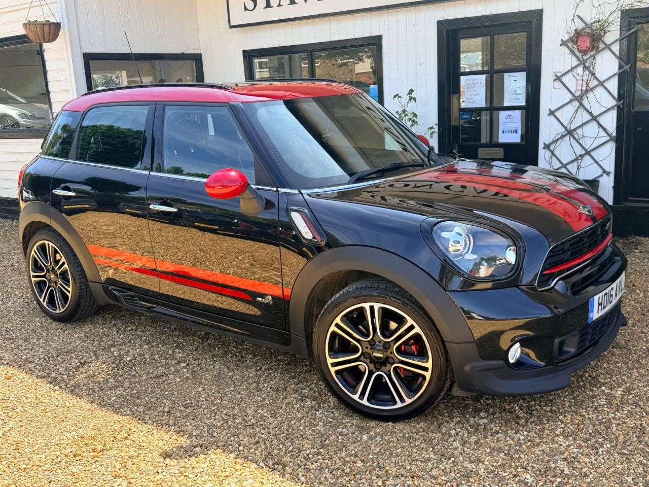 A 2016 MINI COUNTRYMAN 1.6 John Cooper Works SUV 5dr Petrol Manual ALL4 Euro 5 (s/s) (218 ps) A 2016 MINI COUNTRYMAN 1.6 John Cooper Works SUV 5dr Petrol Manual ALL4 Euro 5 (s/s) (218 ps)