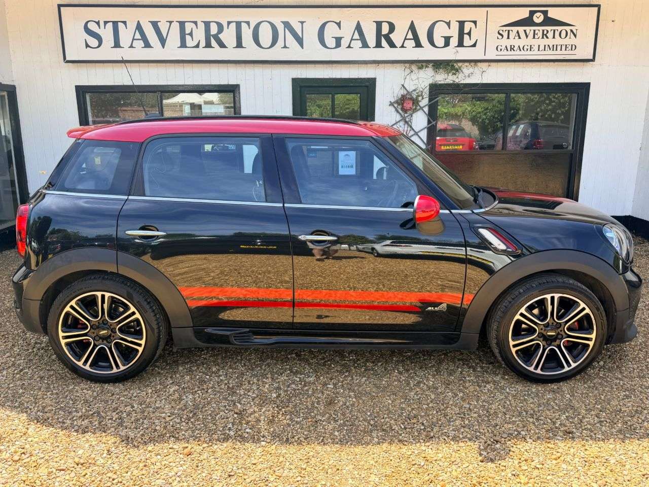 2016 MINI COUNTRYMAN 2016 MINI COUNTRYMAN