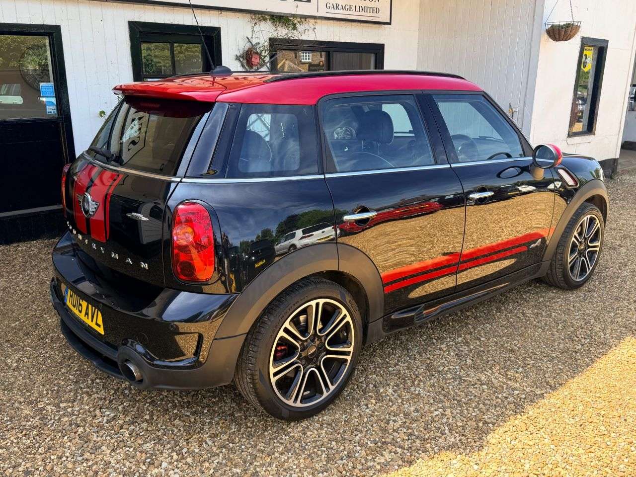 2016 MINI COUNTRYMAN 2016 MINI COUNTRYMAN