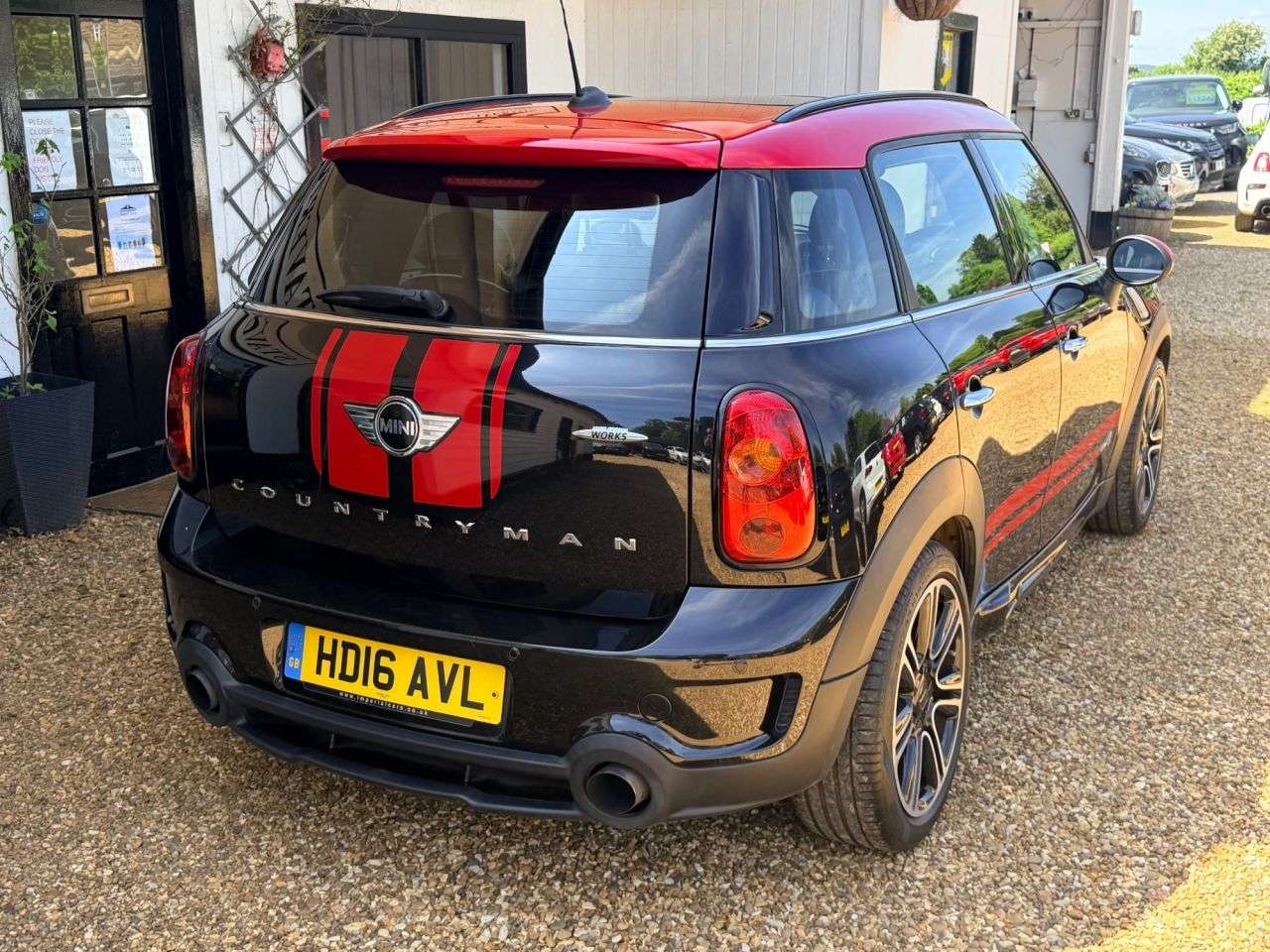 2016 MINI COUNTRYMAN 2016 MINI COUNTRYMAN