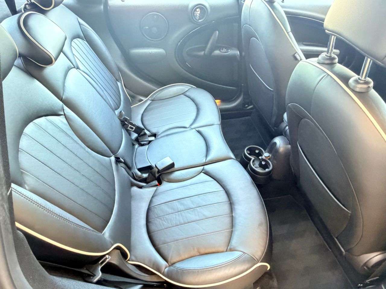 2016 MINI COUNTRYMAN 2016 MINI COUNTRYMAN