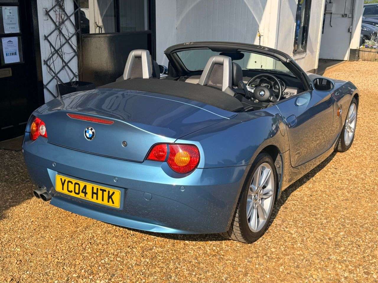 2004 BMW Z4 2004 BMW Z4