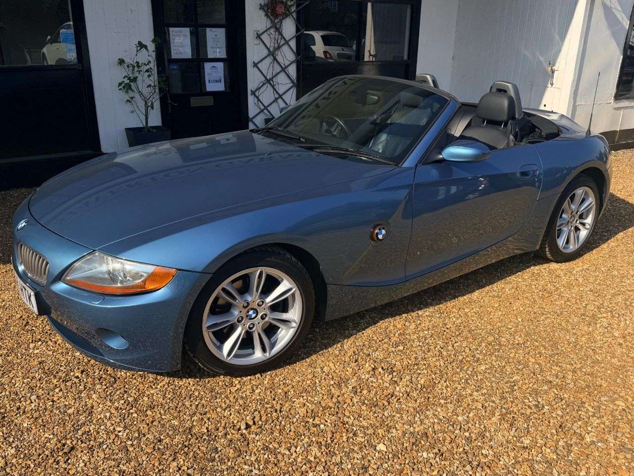 2004 BMW Z4 2004 BMW Z4