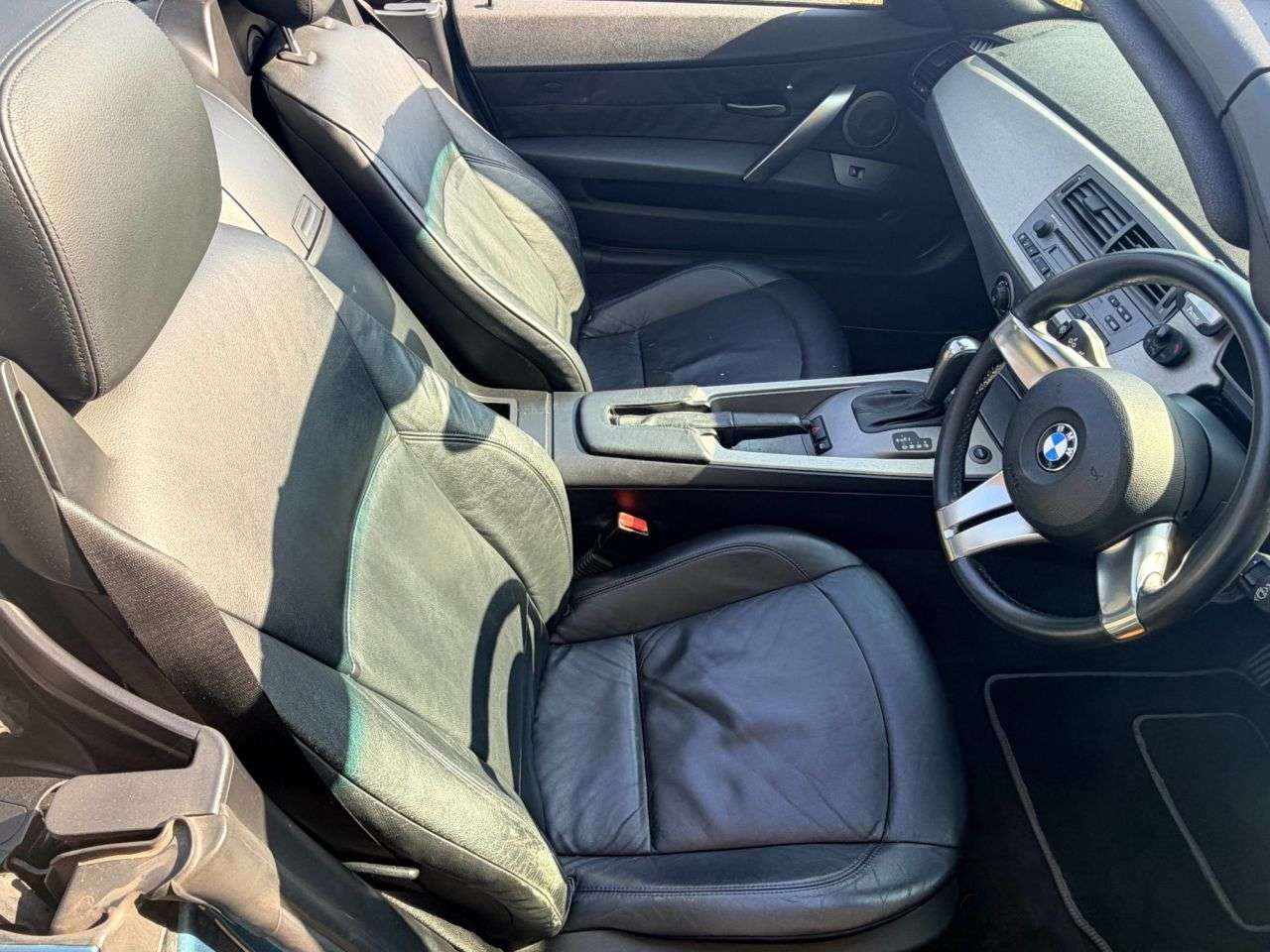 2004 BMW Z4 2004 BMW Z4