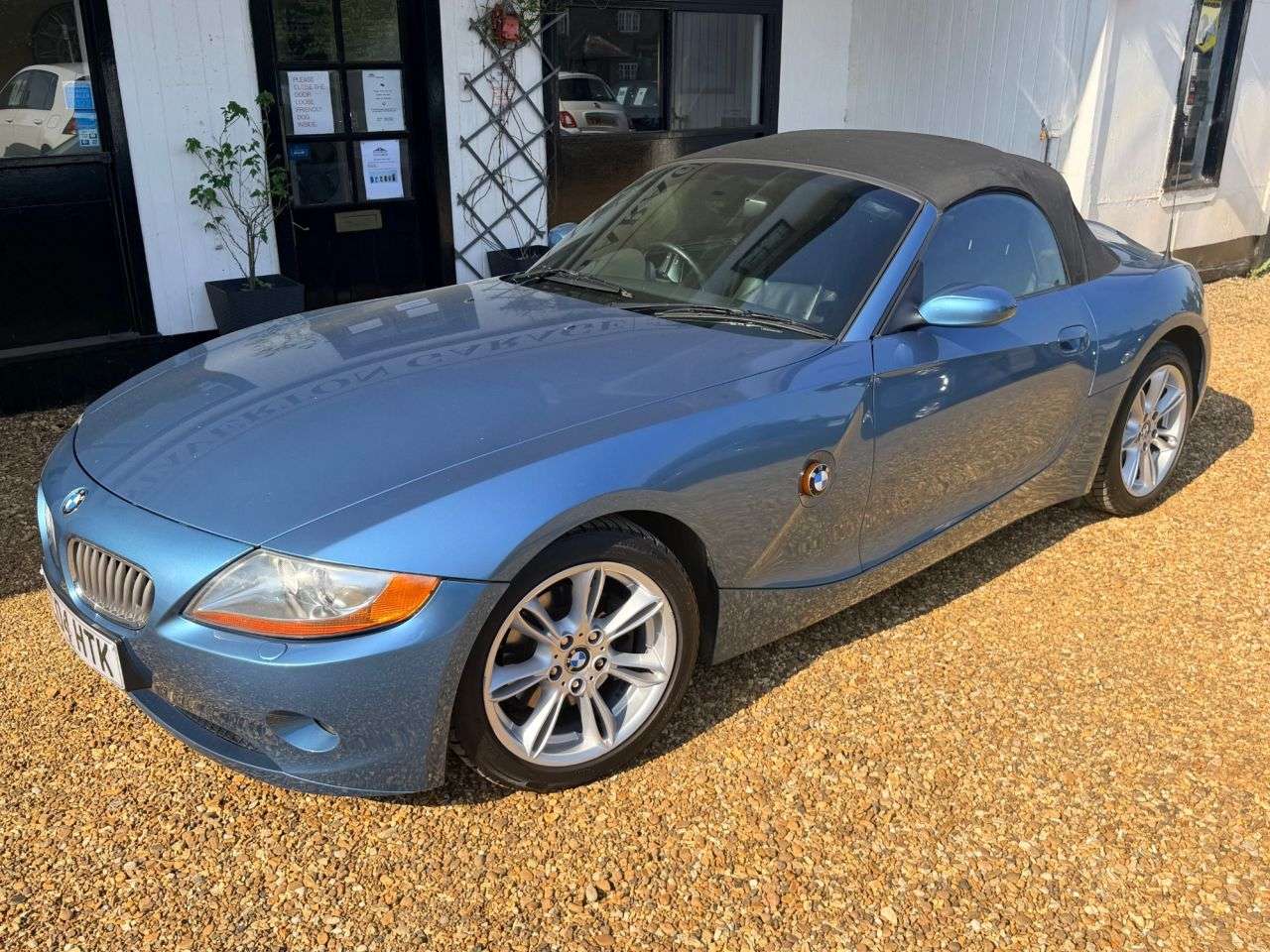 2004 BMW Z4 2004 BMW Z4