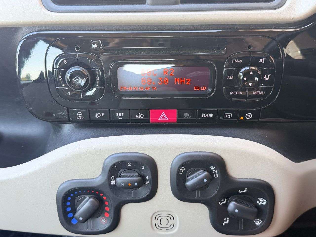 2015 FIAT PANDA 2015 FIAT PANDA
